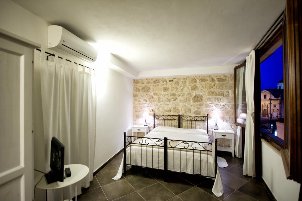 La Casa Di Matilde Bed & Breakfast Рагуза Стая снимка