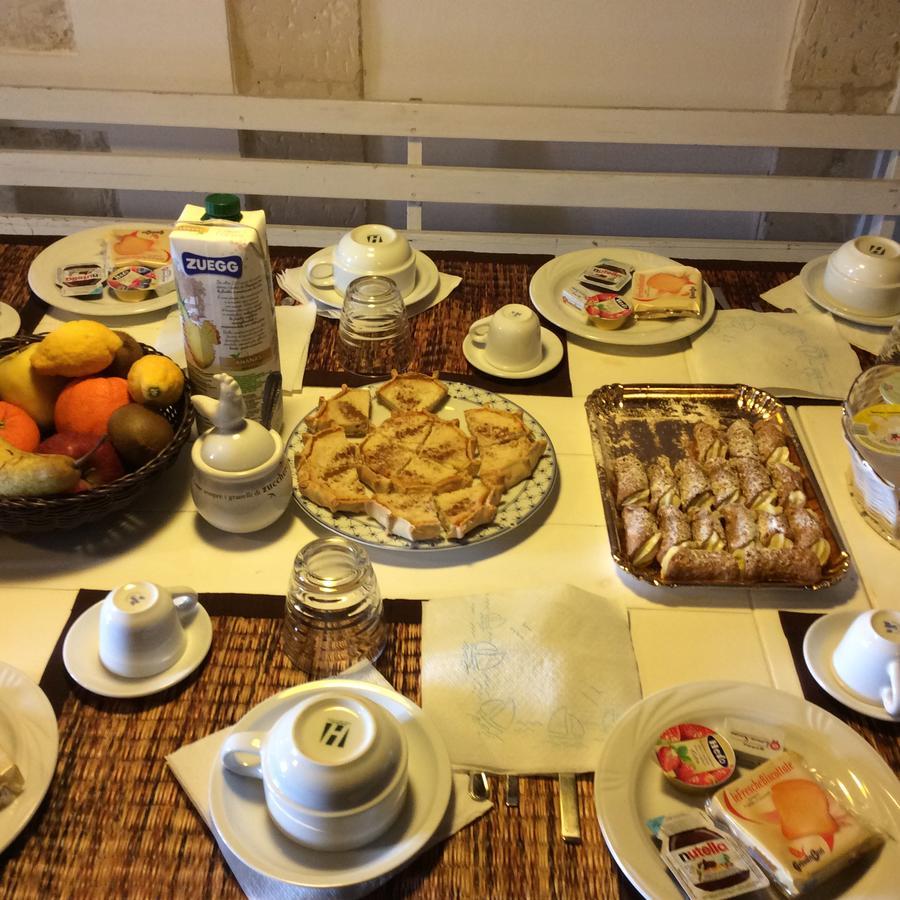 La Casa Di Matilde Bed & Breakfast Рагуза Екстериор снимка